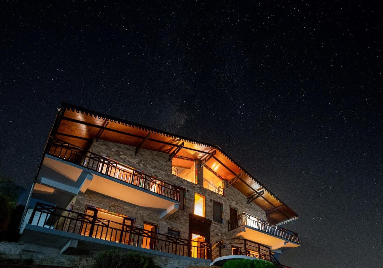 Blusalzz Homes - The Himalayan Bungalow, Almora - Uttarakhand ภายนอก รูปภาพ