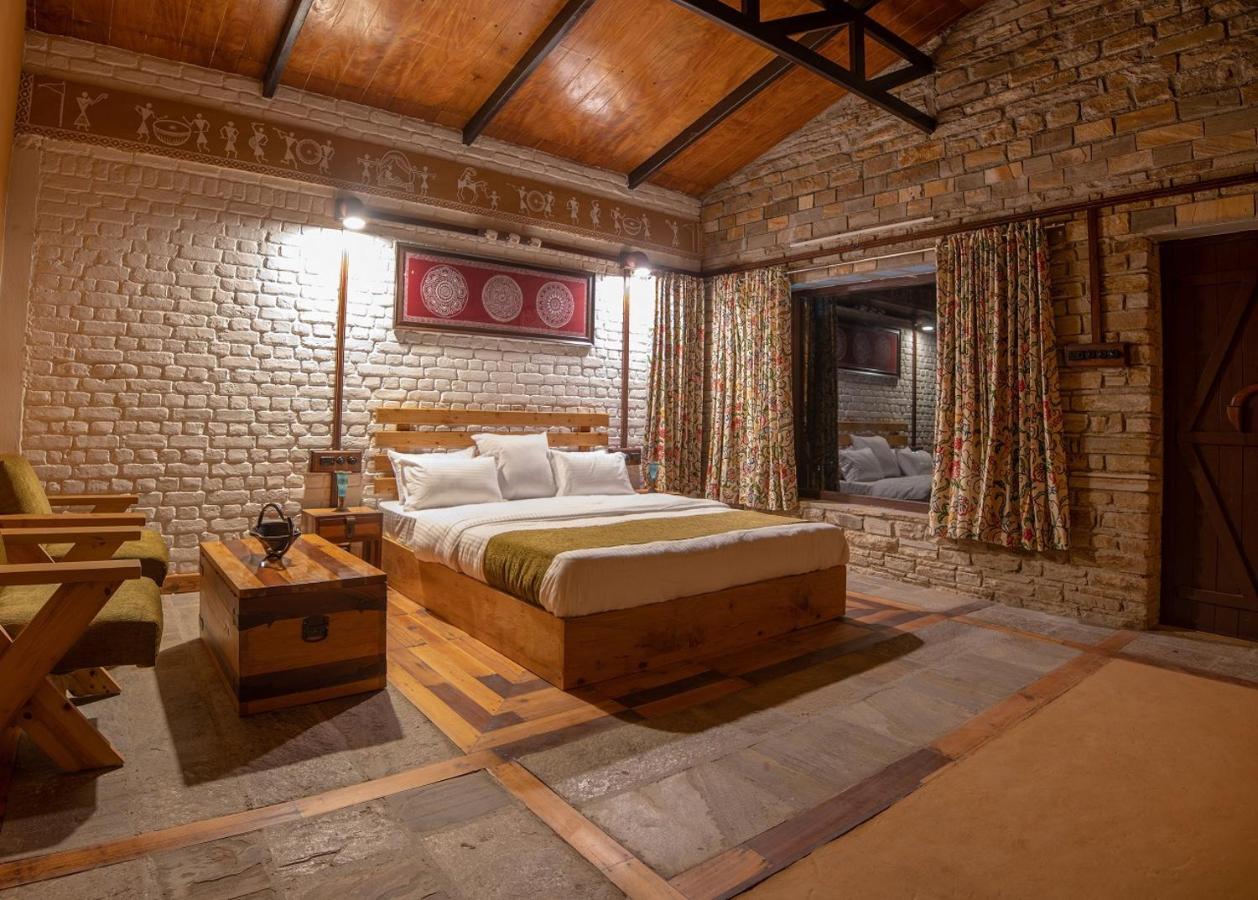 Blusalzz Homes - The Himalayan Bungalow, Almora - Uttarakhand ภายนอก รูปภาพ